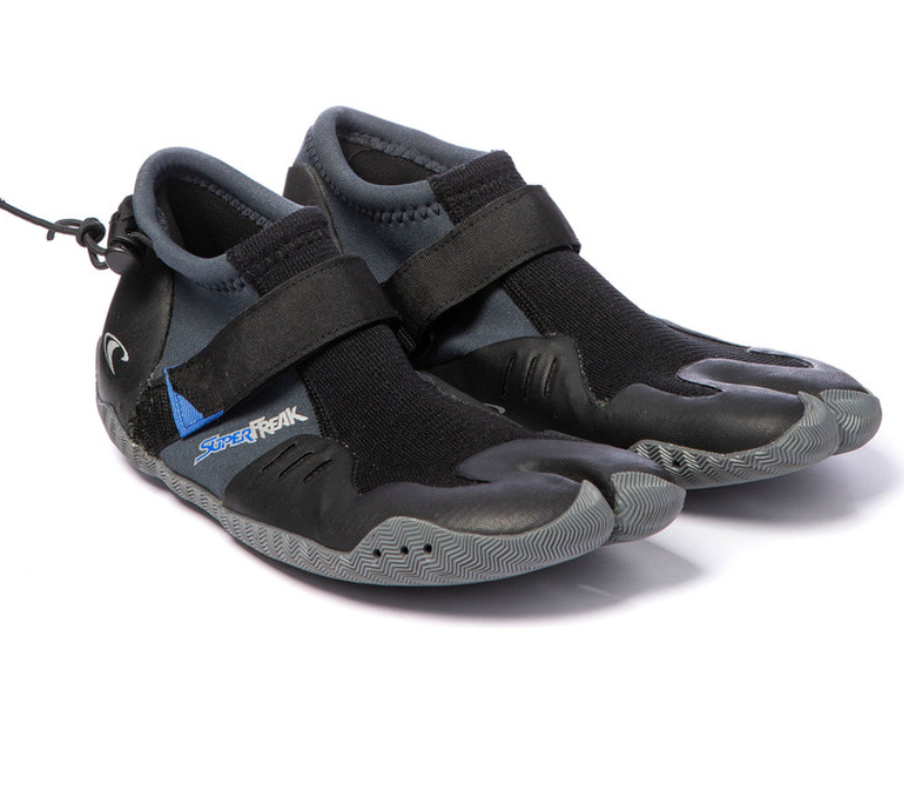 https://www.watersportstore.com/images/wp-content/uploads/2023/06/ONeill-Superfreak-2-mm-Split-Toe-Boot-2.png