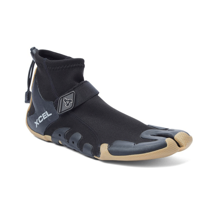 https://www.watersportstore.com/images/wp-content/uploads/2023/06/Xcel-Infiniti-1mm-Split-Toe-Boot-black-gum-1.png