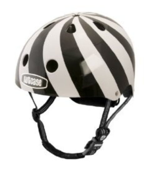 https://www.watersportstore.com/images/wp-content/uploads/2023/09/Nutcase-Helmet-Hypnotic.png